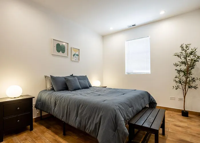 5-bedroom House In Pilsen Near Medical District * Chicago