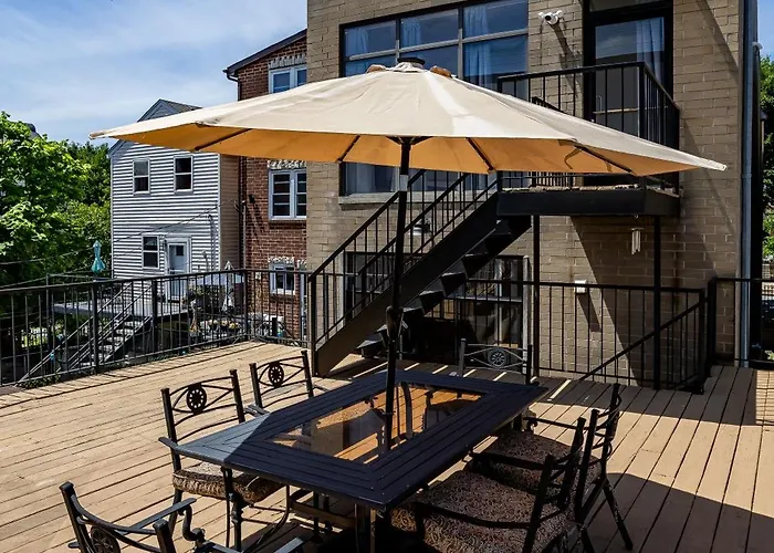 5-bedroom House In Pilsen Near Medical District Chicago