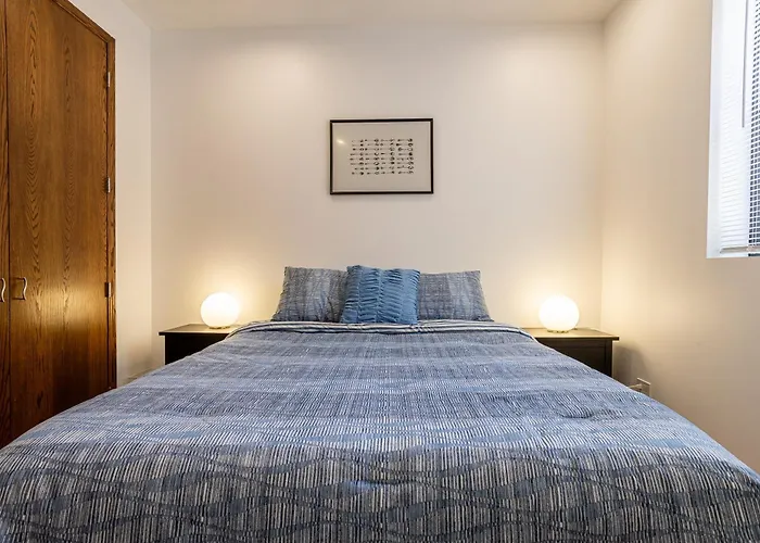 Hébergement de vacances 5-bedroom House In Pilsen Near Medical District Chicago